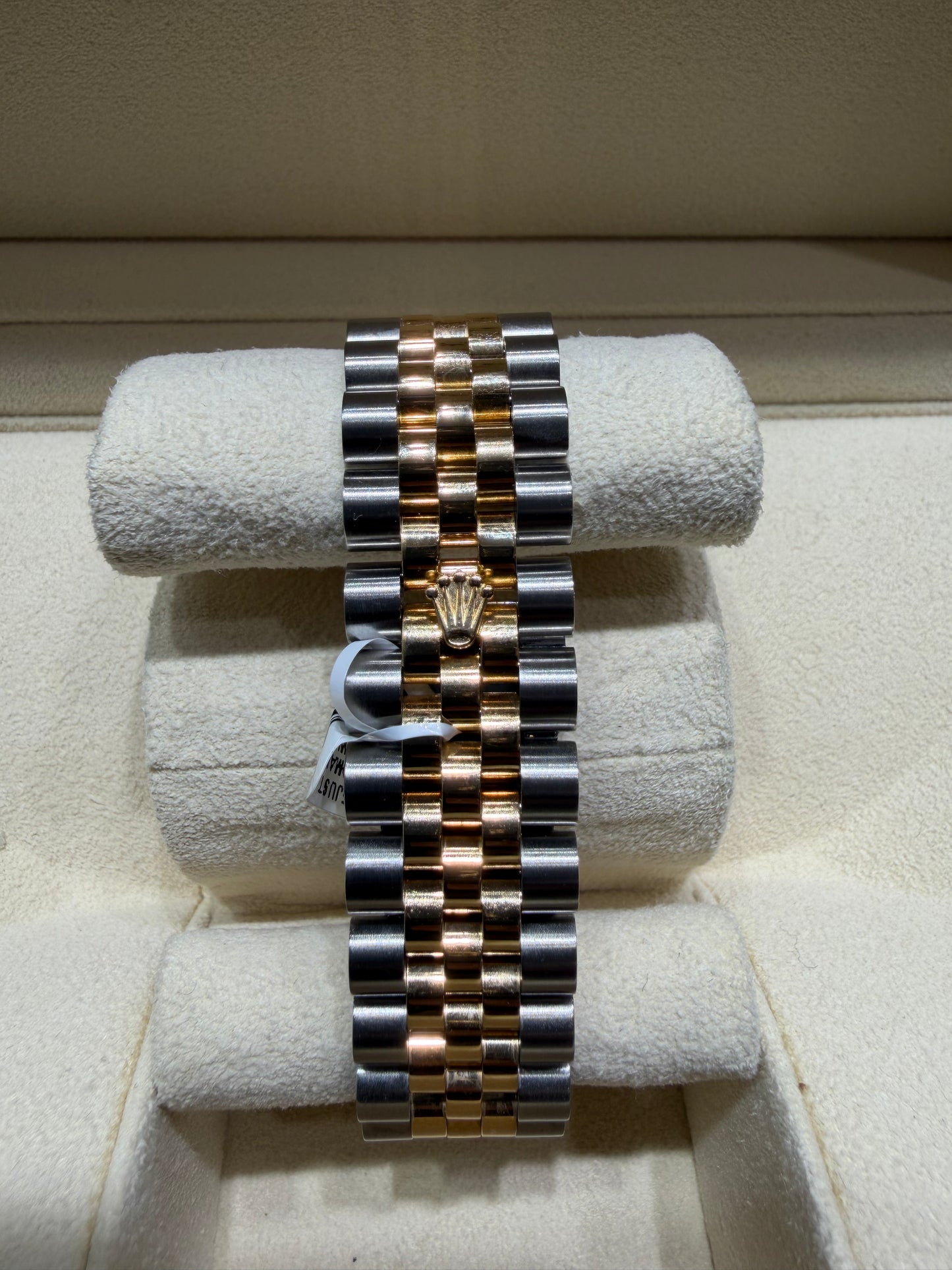 Rolex Datejust 18k/ss Jubilee Gold Roman Numerals Watch 116233