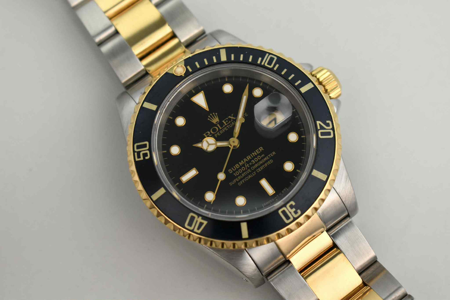 16613 18k Stainless Steel Submariner 40mm Black Dial
