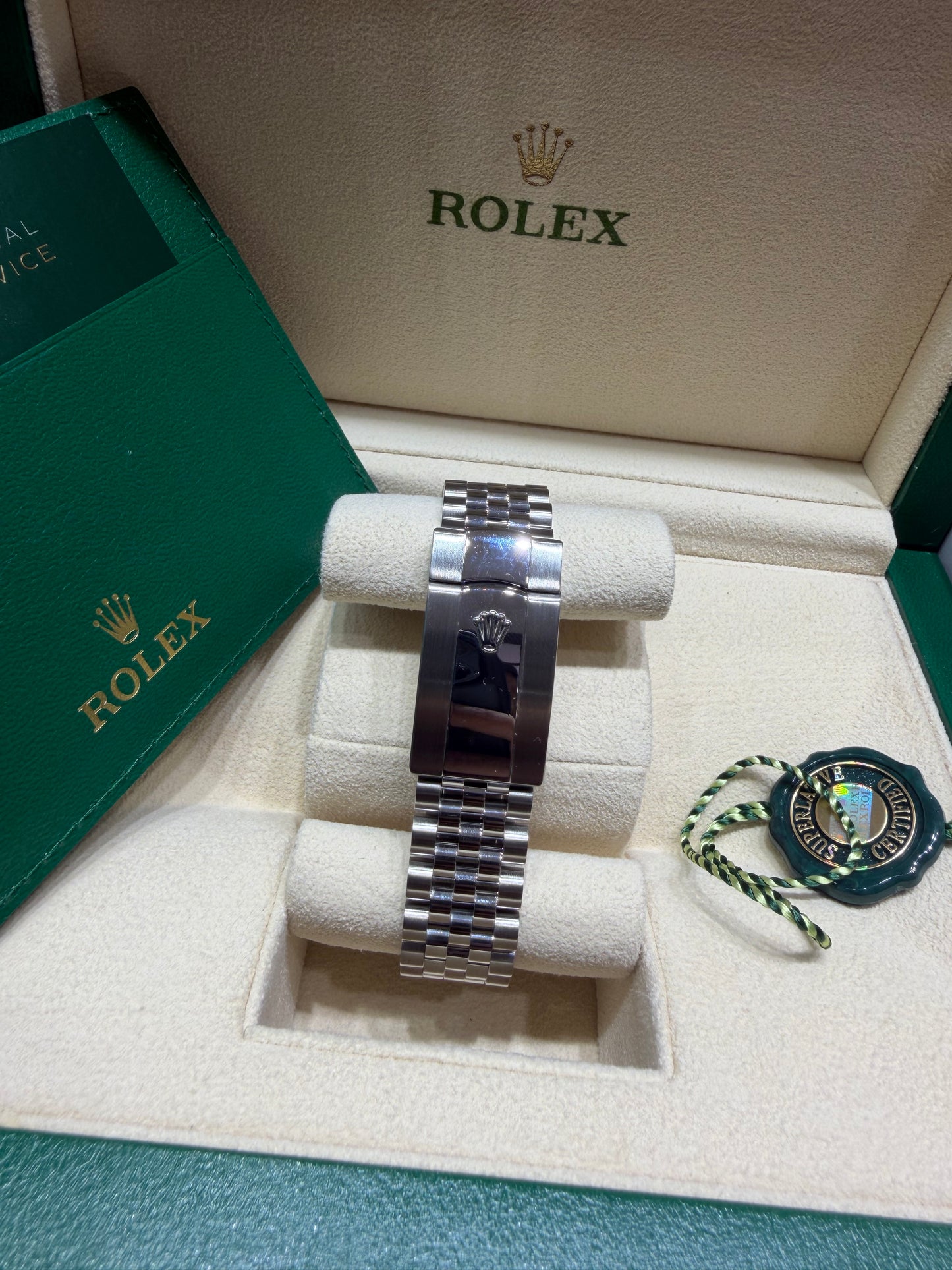 Rolex Datejust 41mm Stainless Steel 126334 SXJ Silver