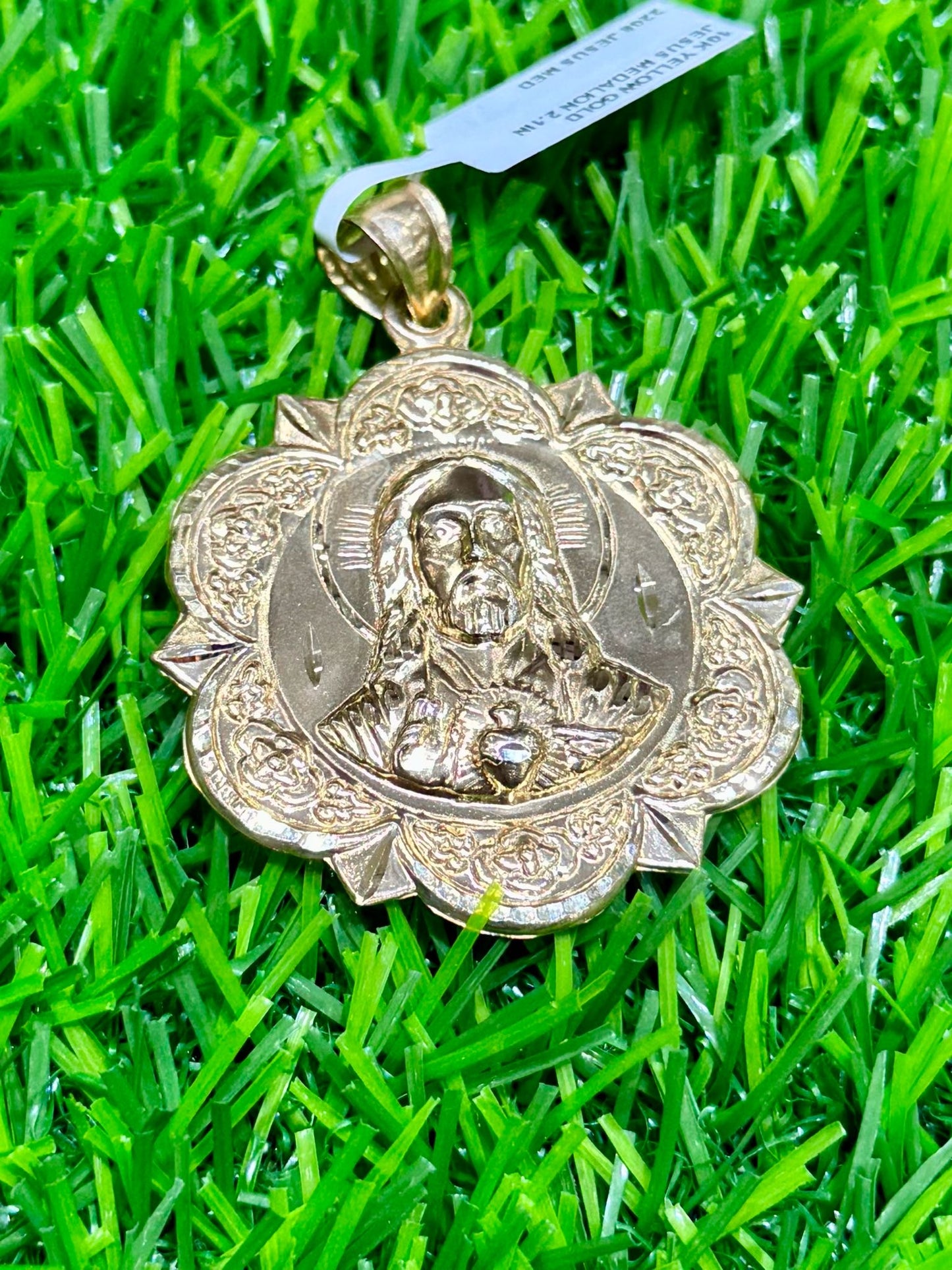 10k yellow gold Jesus pendant