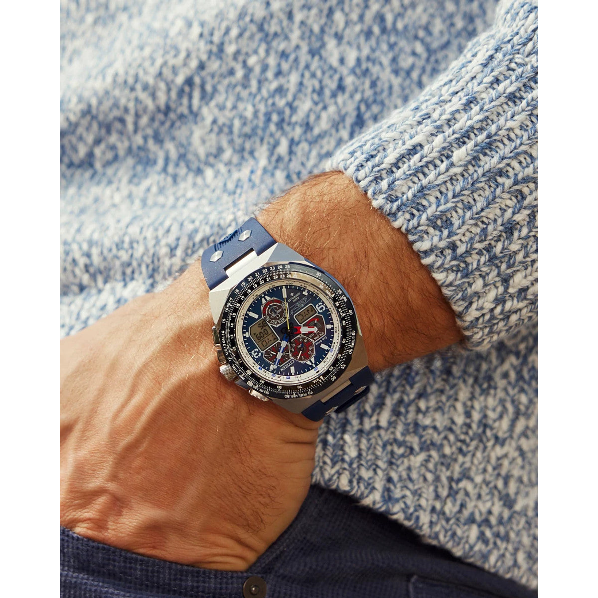 Citizen Promaster Sikorsky JY8156-00L view 4