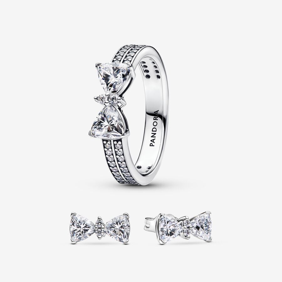 Sparkling Bow Double Row Ring Set