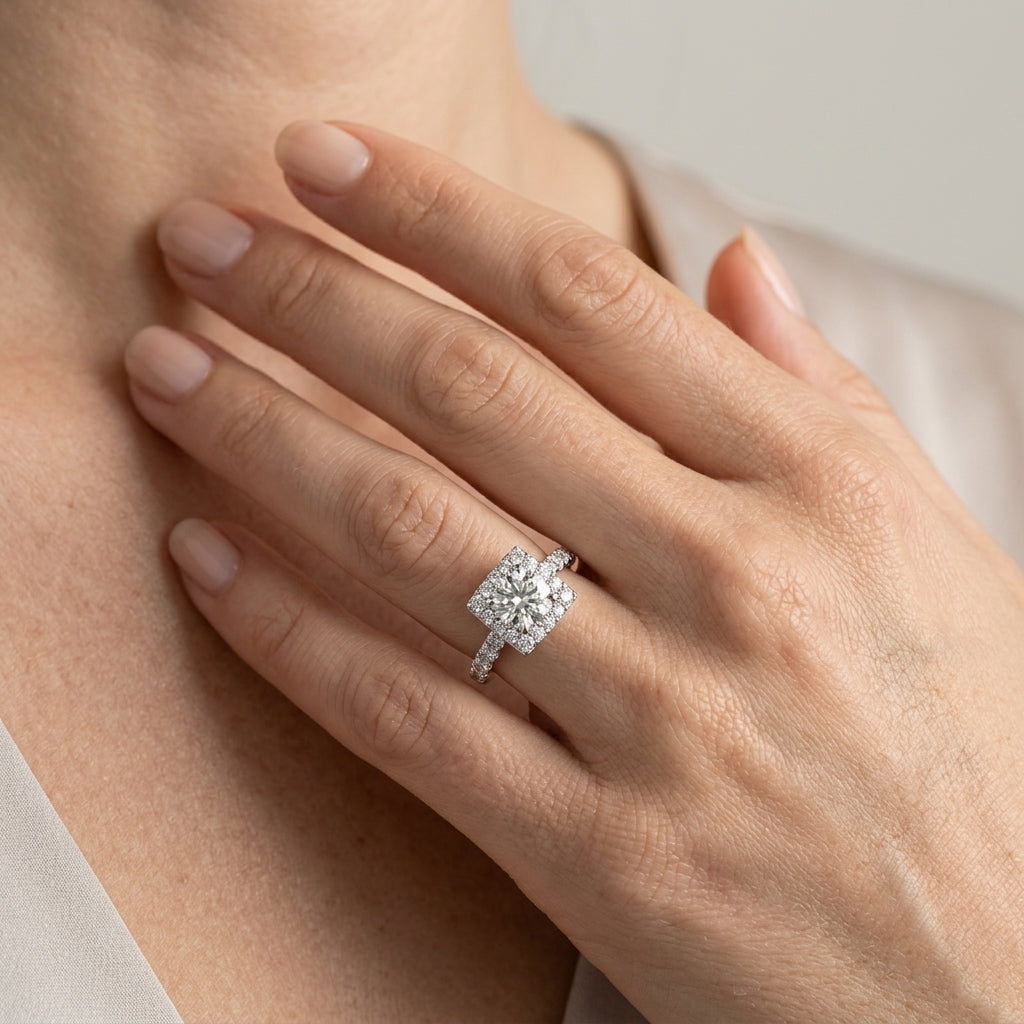 ENGAGEMENT RINGS HALO ROUND - worn lifestyle photo