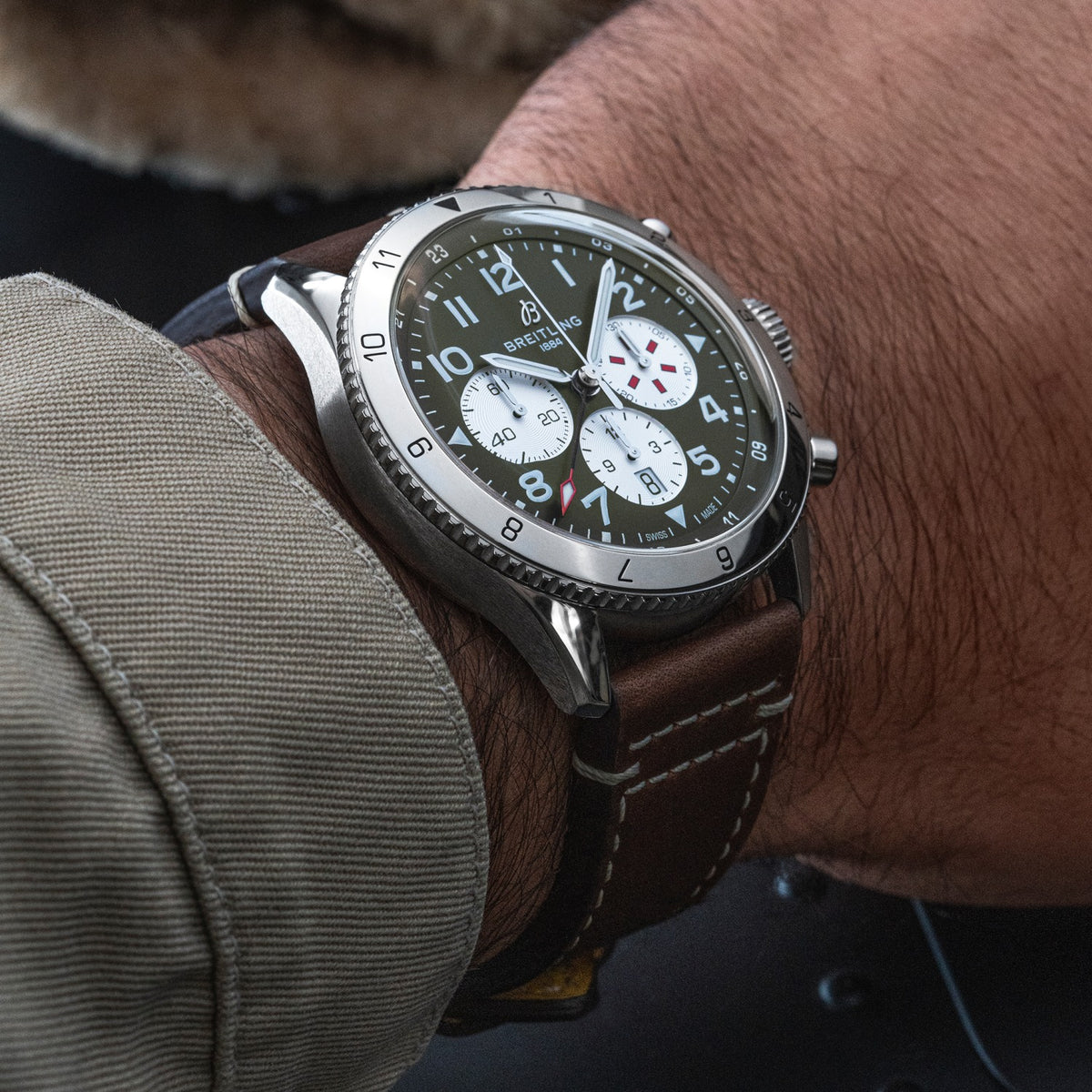Breitling Super AVI B04 Chronograph GMT 46 Curtiss Warhawk — Green Dial