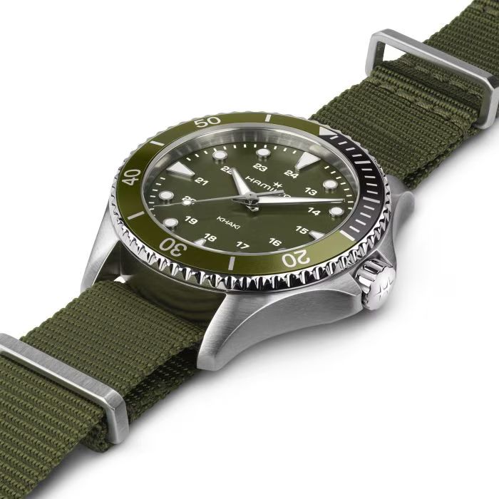 KHAKI NAVY SCUBA QUARTZ