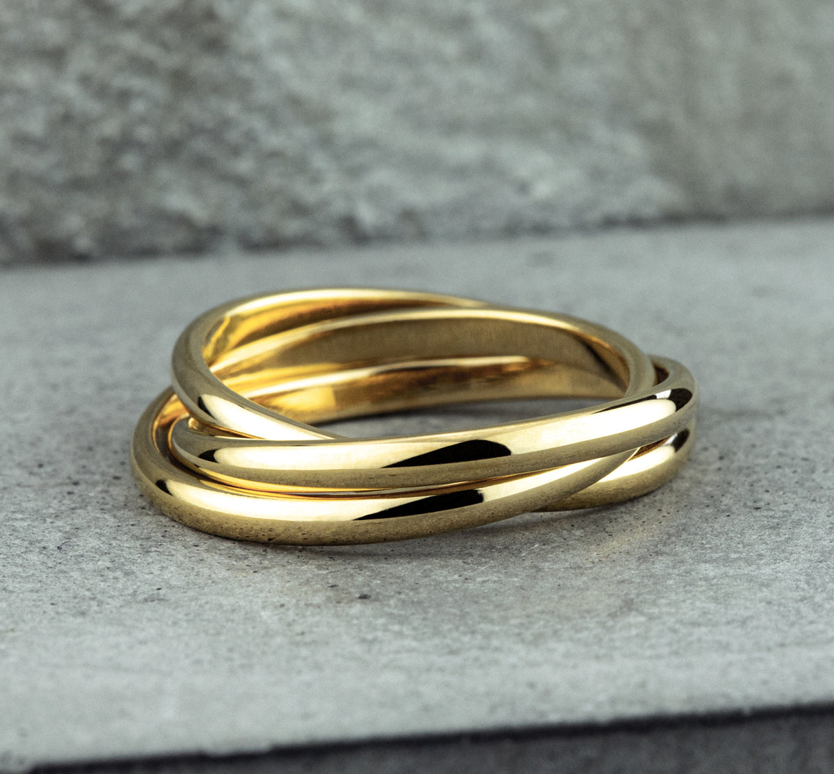 THE NIGHTINGALE 2mm 14K Yellow Benchmark men's wedding band