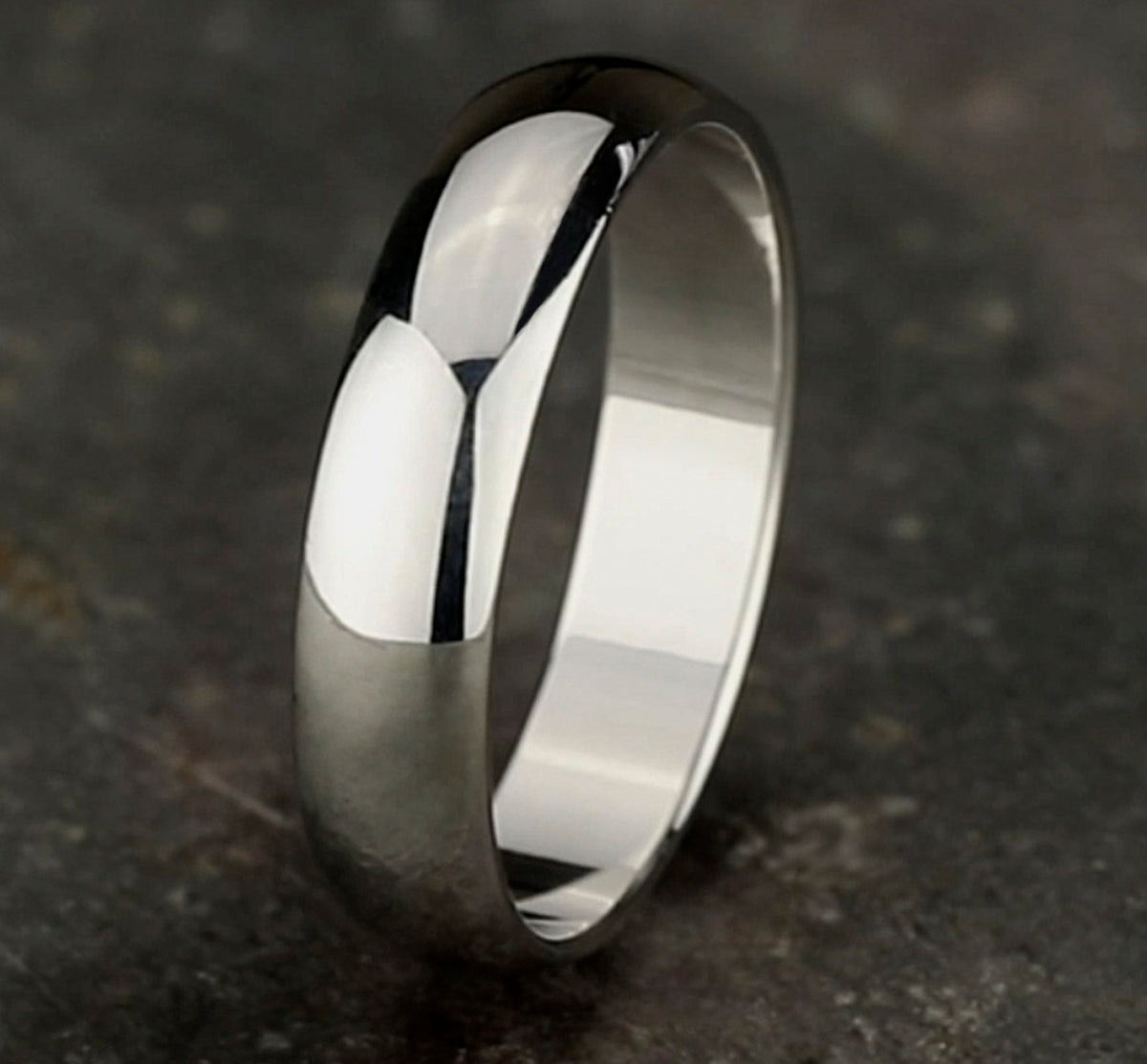 Regular Dome Classic Fit 5mm 14K White Benchmark men's wedding band
