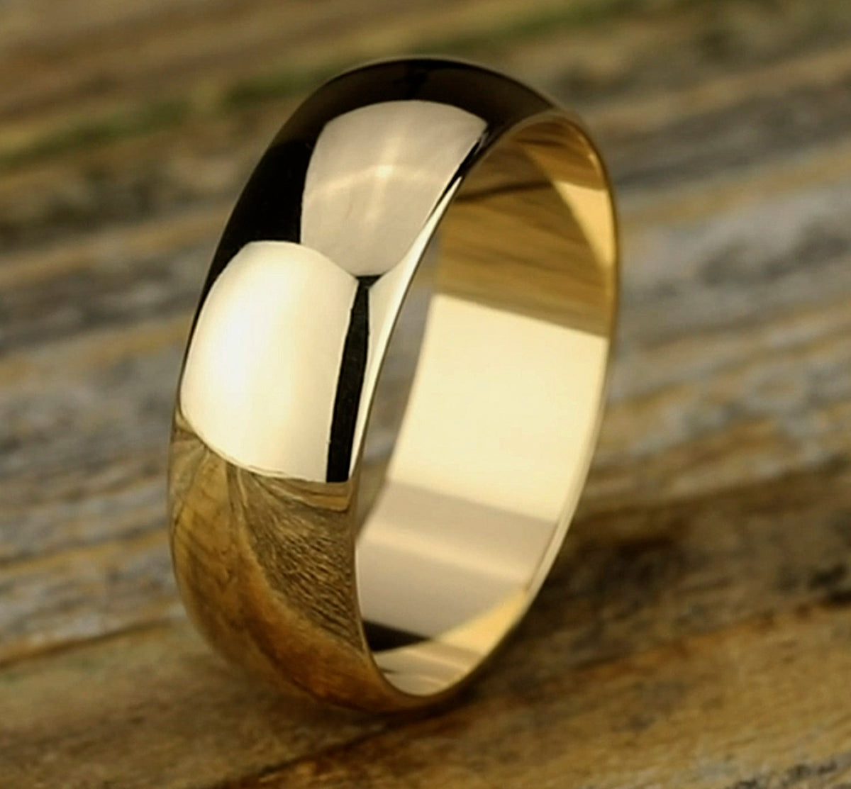 Regular Dome Classic Fit 7mm 14K Yellow Benchmark men's wedding band