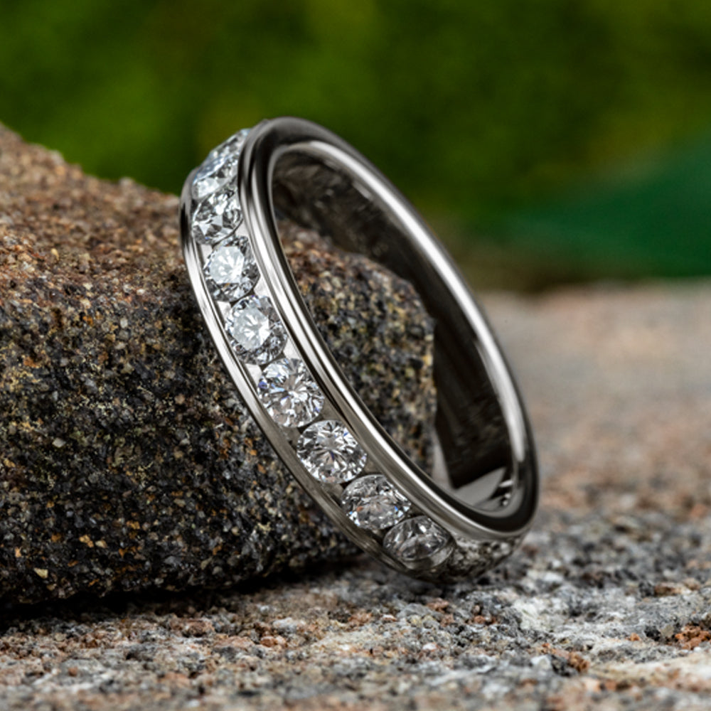 THE DEBUTANTE 4mm 14K White Benchmark men's wedding band