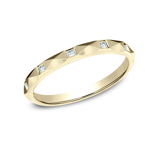 THE CLEOPATRA 2.5mm 14K Yellow Benchmark men's wedding band