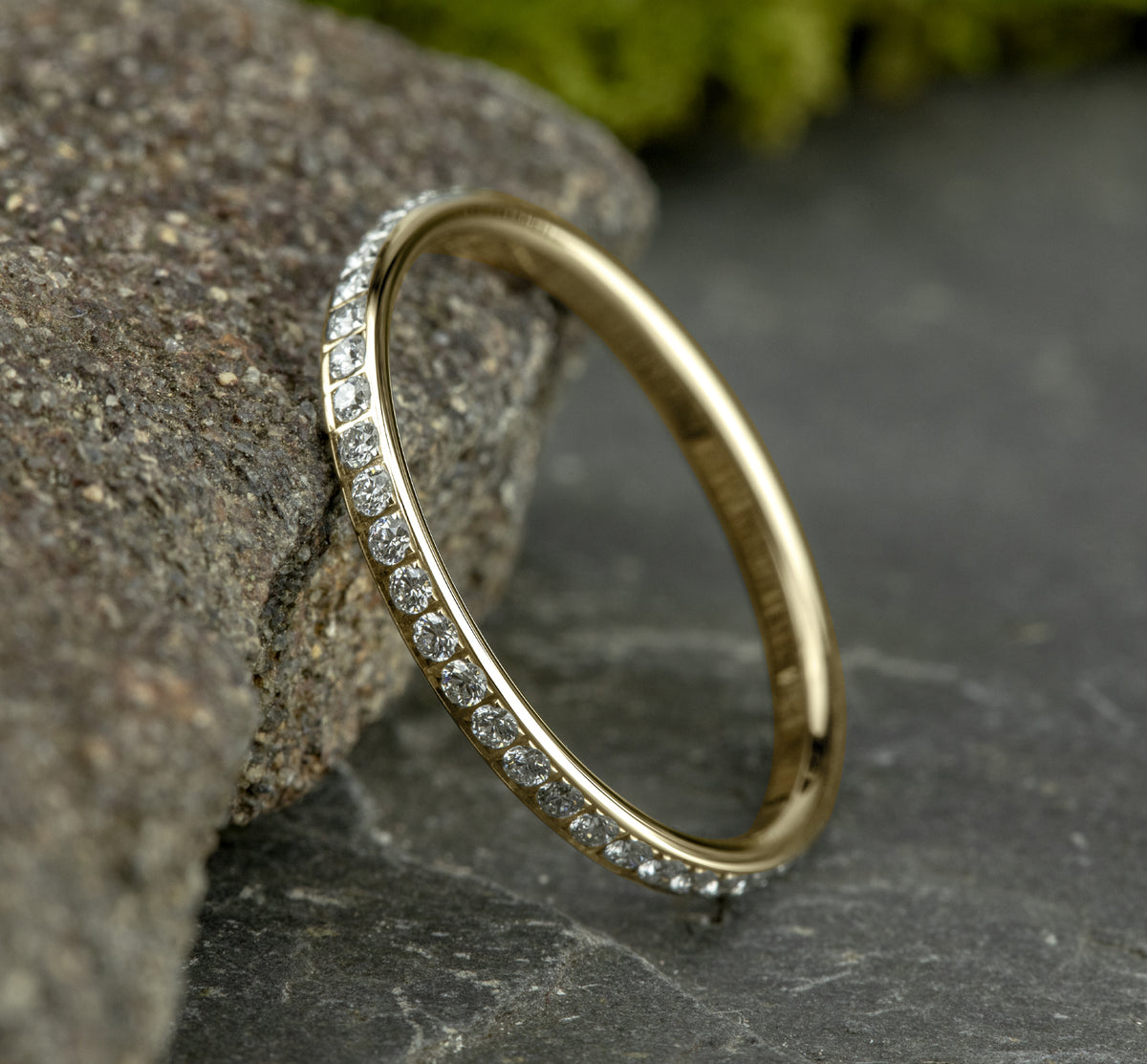 THE AMELIA 2mm 14K Yellow Benchmark men's wedding band
