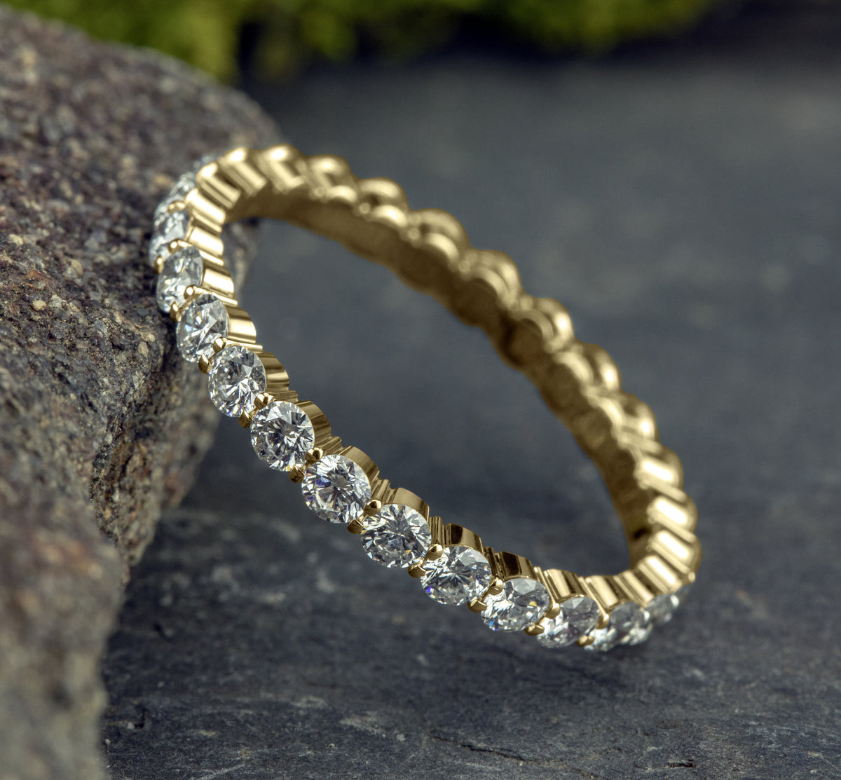 THE GRACE 2.5mm 14K Yellow Benchmark men's wedding band