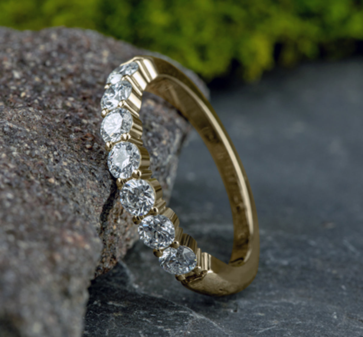 THE ELLA 3mm 14K Yellow Benchmark men's wedding band