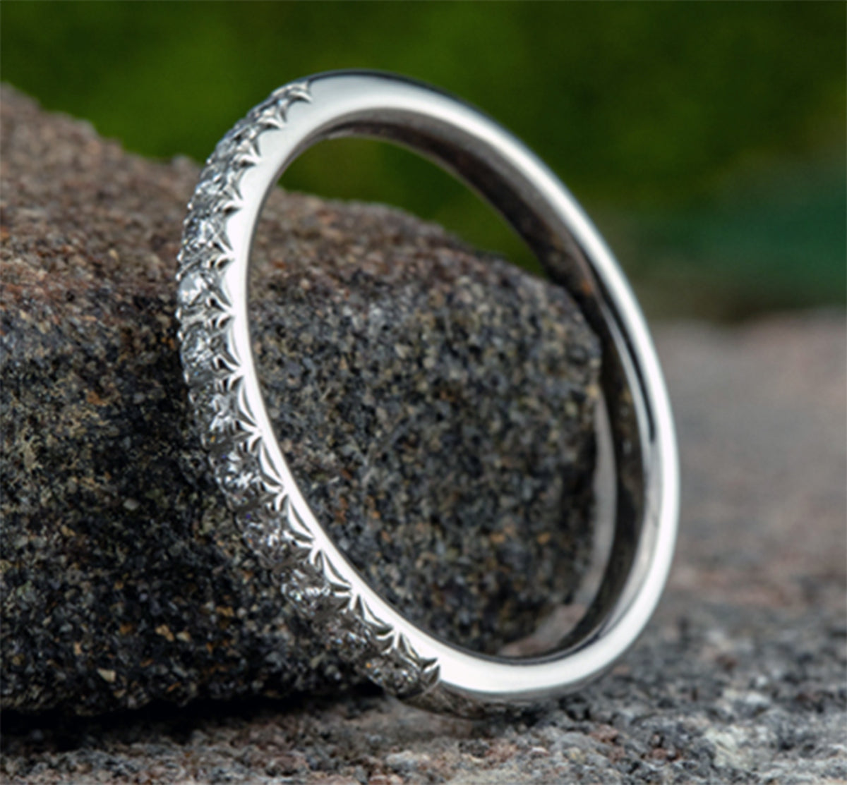THE HARPER 2mm 14K White Benchmark men's wedding band