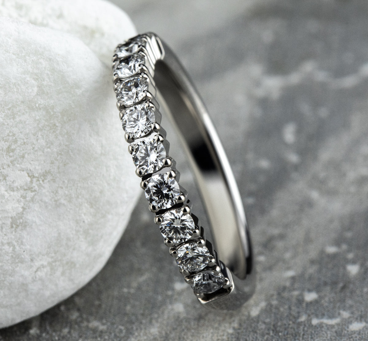 THE DINAH 2.5mm 14K White Benchmark men's wedding band