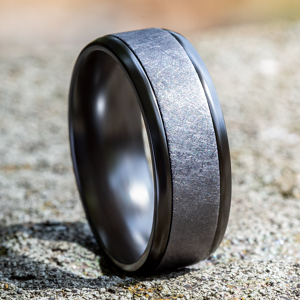 THE KNIGHT 8mm Black Titanium/Tantalum Grey Benchmark men's wedding band