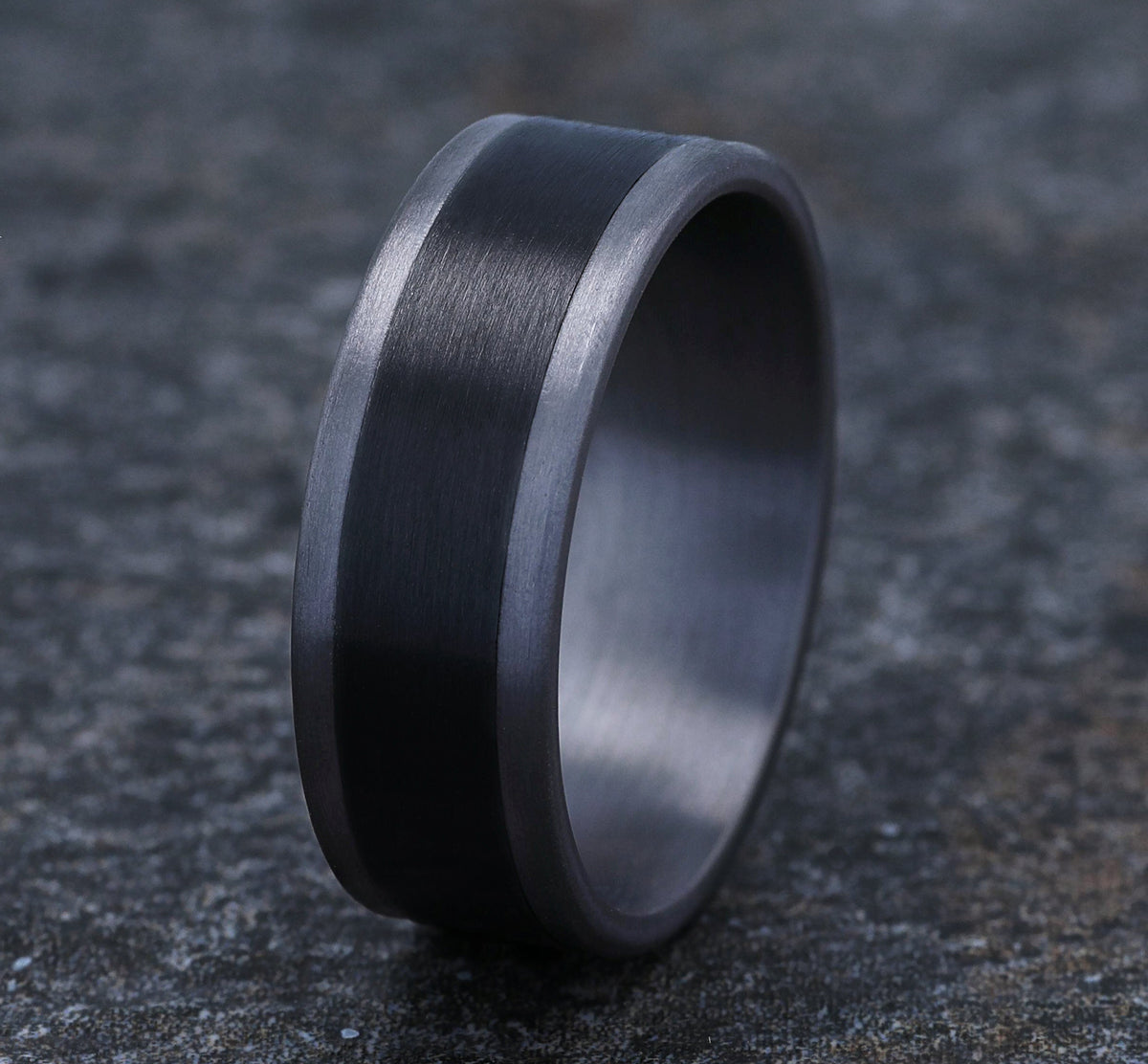 THE DUKE 8mm Tantalum Grey/Black Titanium Benchmark men's wedding band