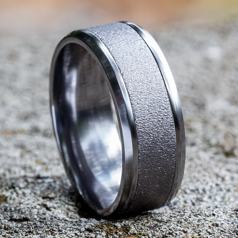 THE ADMIRAL 8mm Tantalum Grey Benchmark men's wedding band
