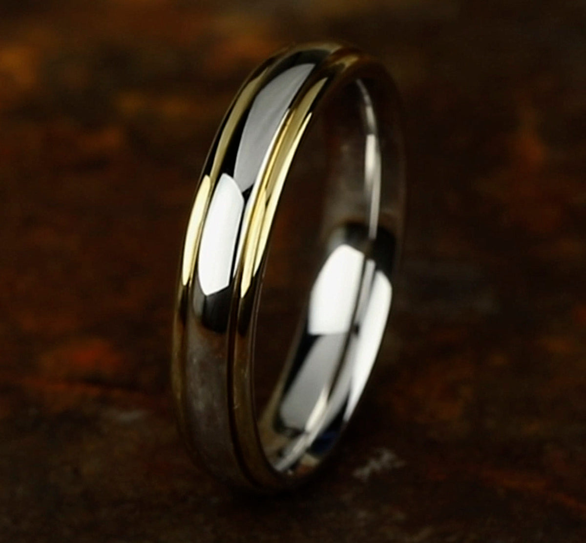 THE CAPTAIN 4.5mm 14K Yellow/White Benchmark men's wedding band