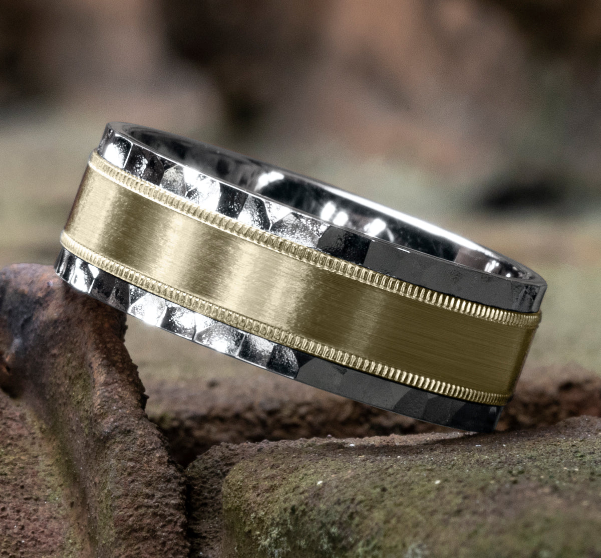 THE DENVER 7mm 14K White/Yellow Benchmark men's wedding band