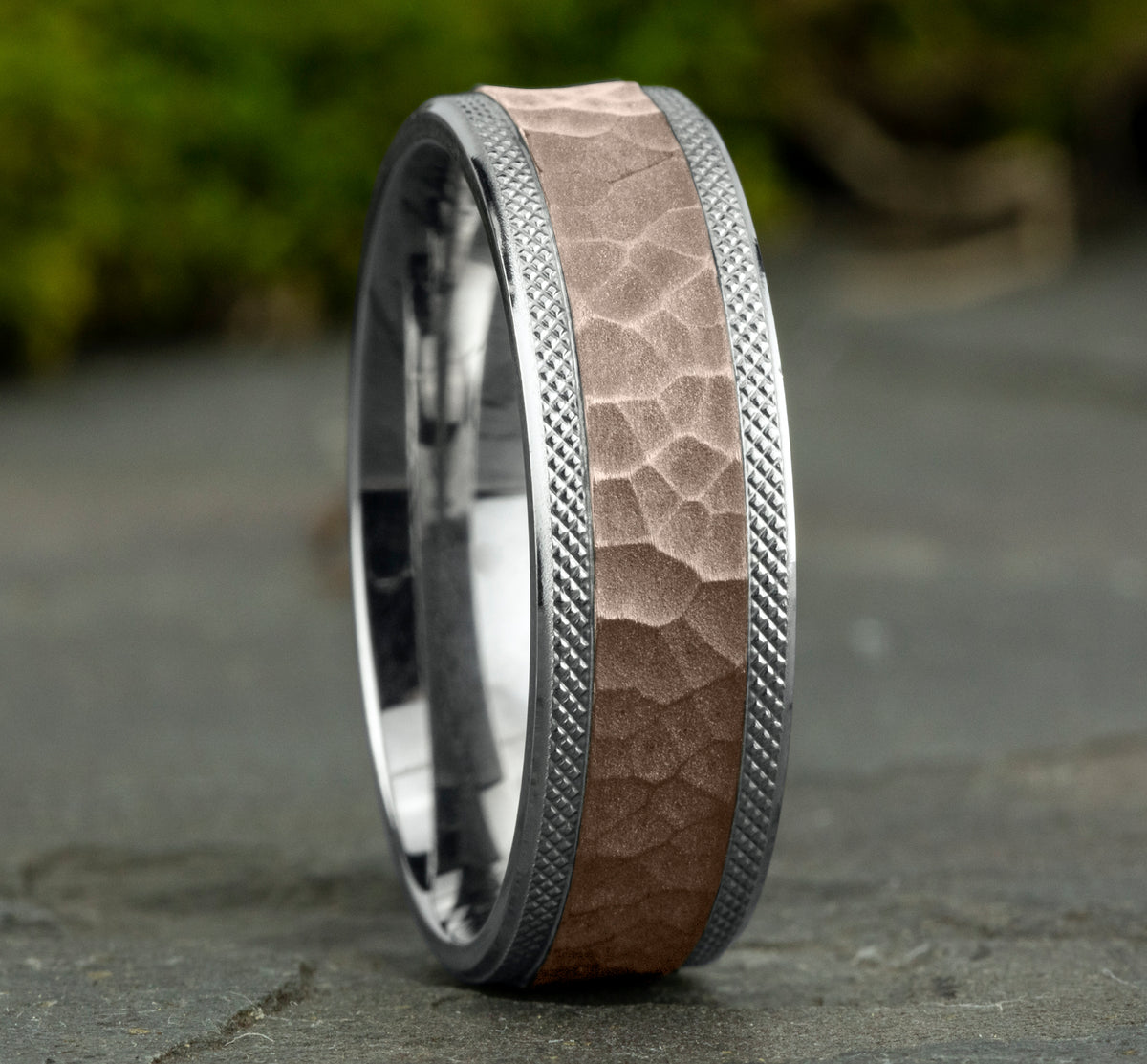 THE GRIFFIN 7mm 14K White/Rose Benchmark men's wedding band