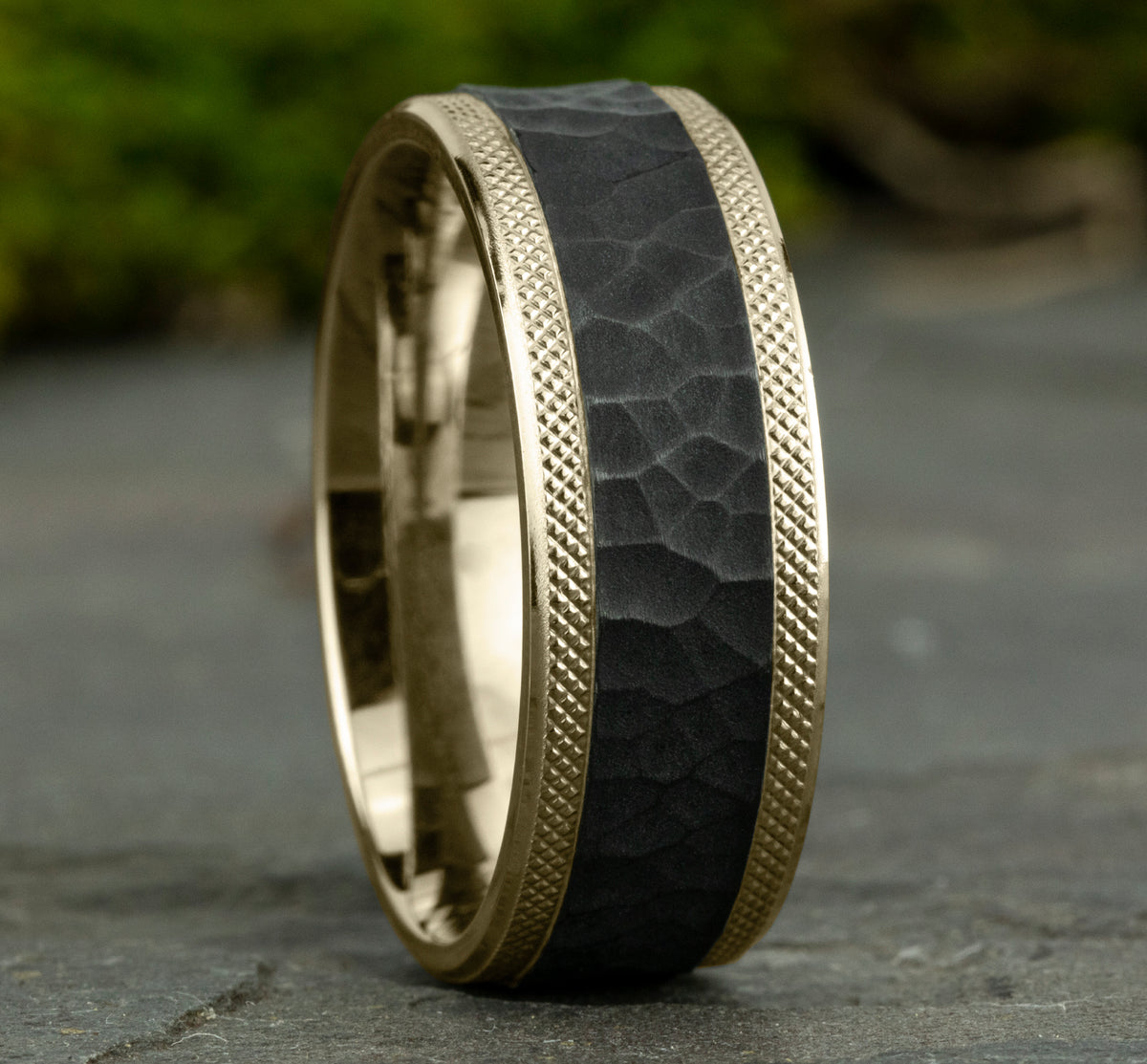 THE GRIFFIN 7mm 14K Yellow/Black Titanium Benchmark men's wedding band