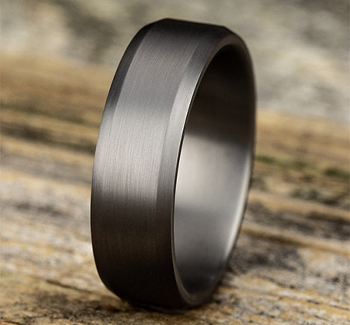 THE NOBLEMAN 7mm Tantalum Grey Benchmark men's wedding band