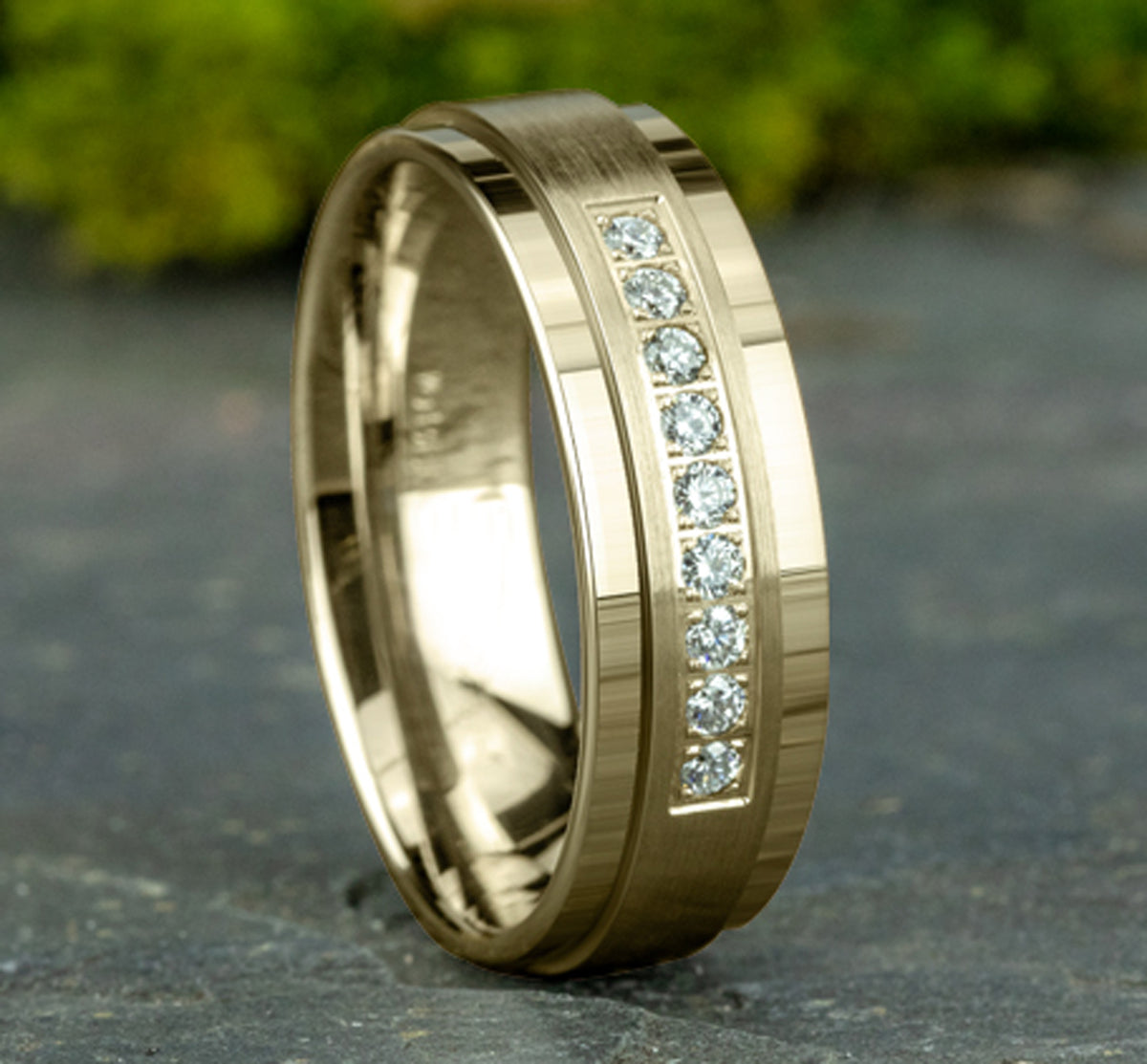 THE ARCHDUKE 7mm 14K Yellow Benchmark men's wedding band