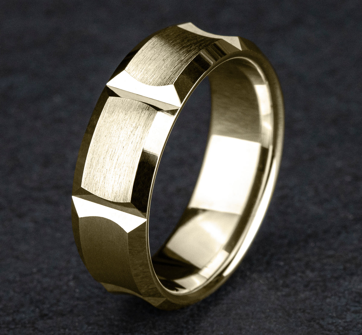 THE GAUNTLET 7.5mm 14K Yellow Benchmark men's wedding band