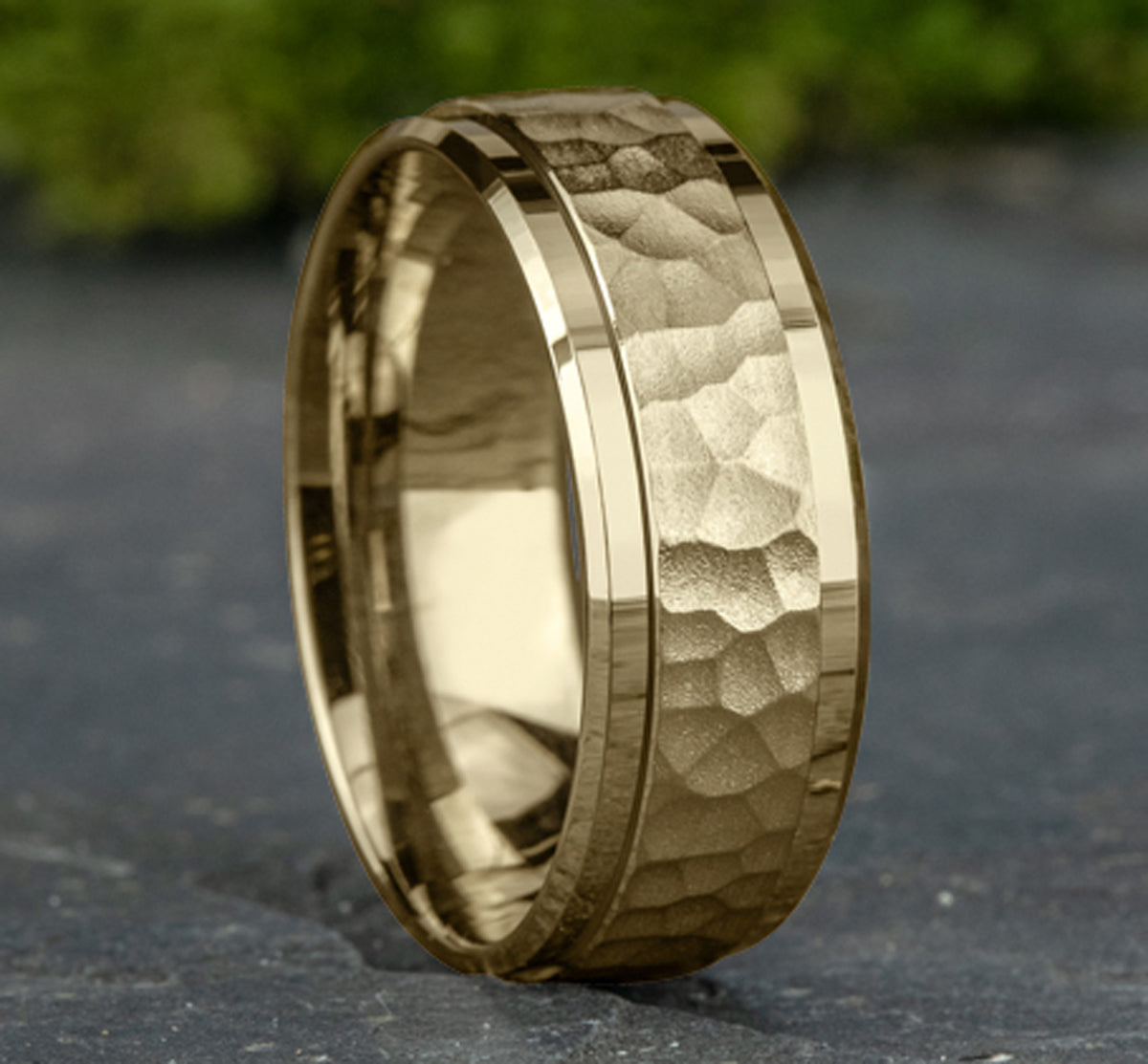 THE CAMINO 8mm 14K Yellow Benchmark men's wedding band