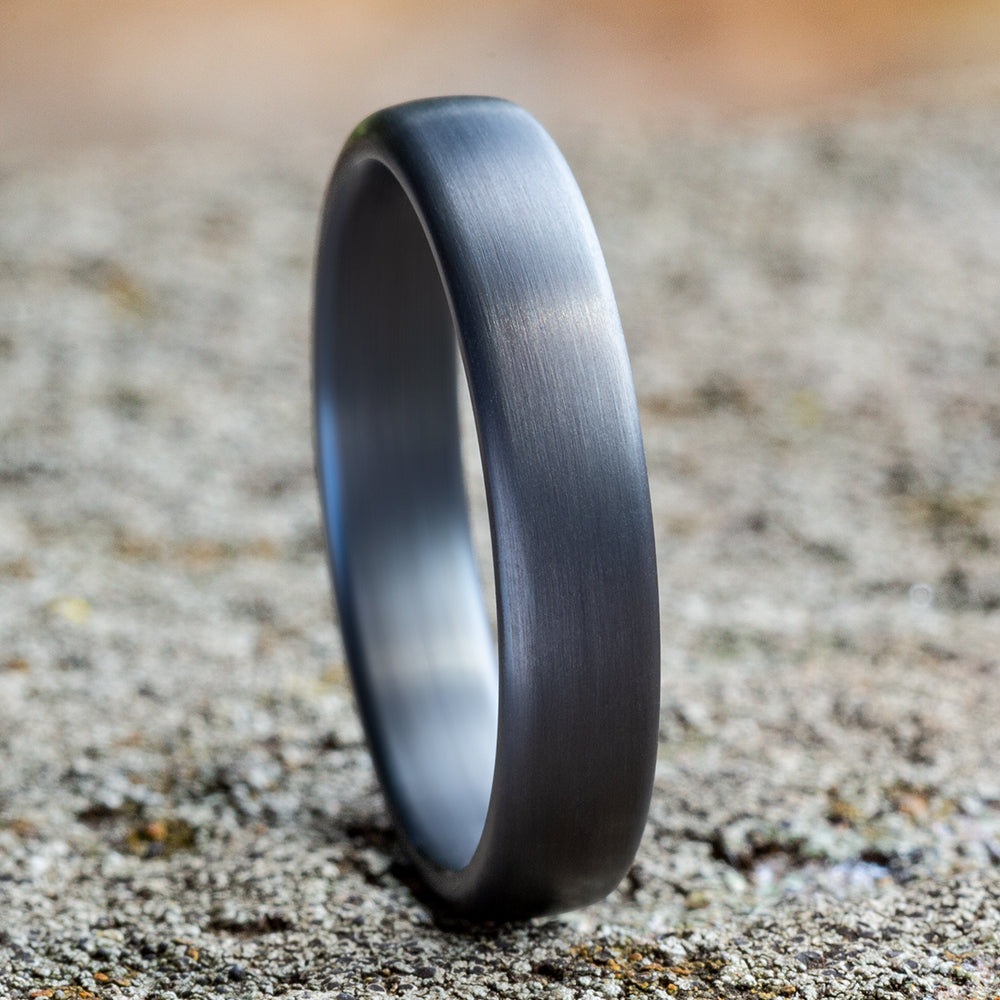 THE BARON 4.5mm Tantalum Dark Benchmark men's wedding band