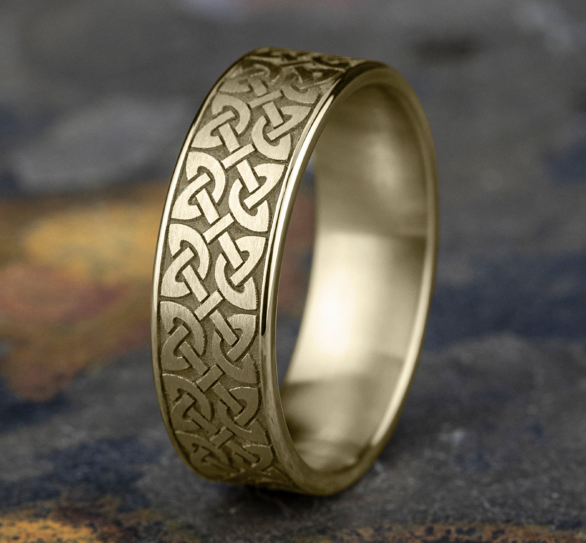 THE BLARNEY 14K Yellow Benchmark wedding band