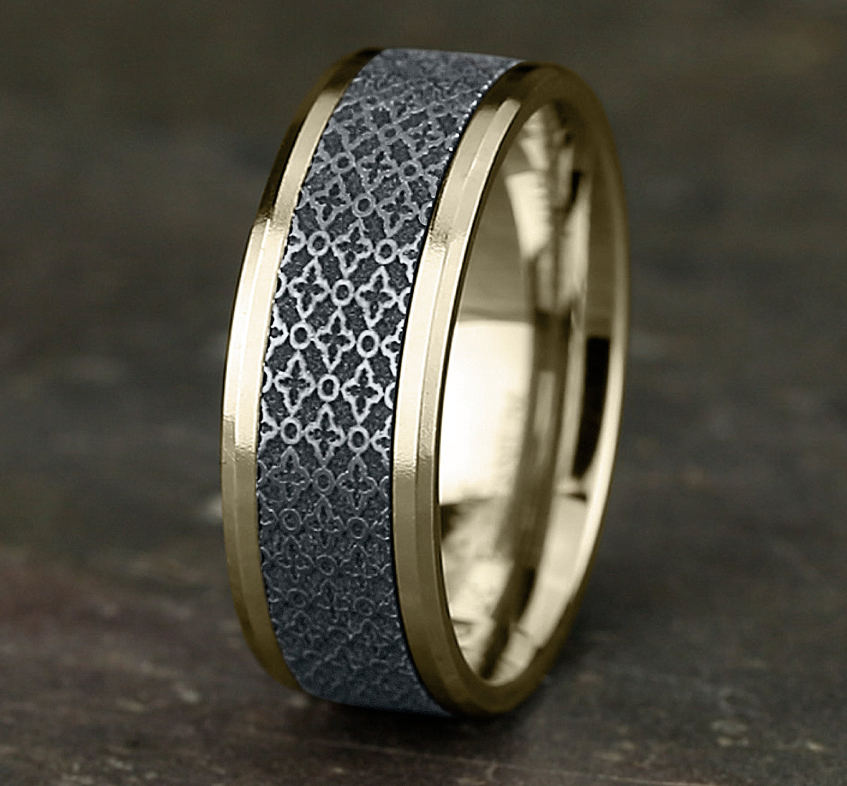 THE VIENNA 8mm 14K Yellow/White Benchmark men's wedding band