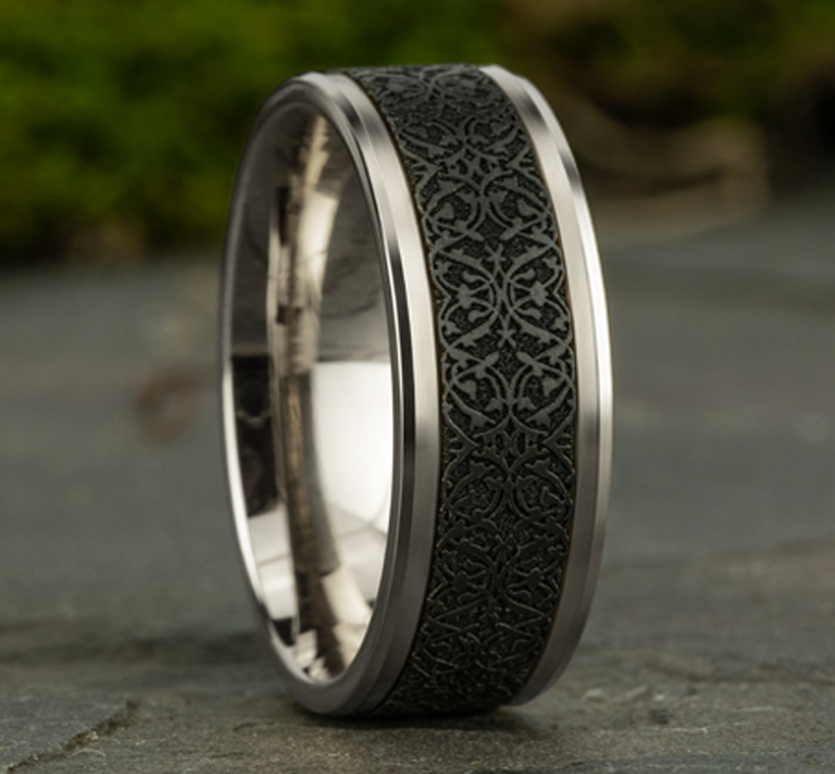 THE CONQUERER 8mm 14K White/Black Titanium Benchmark men's wedding band