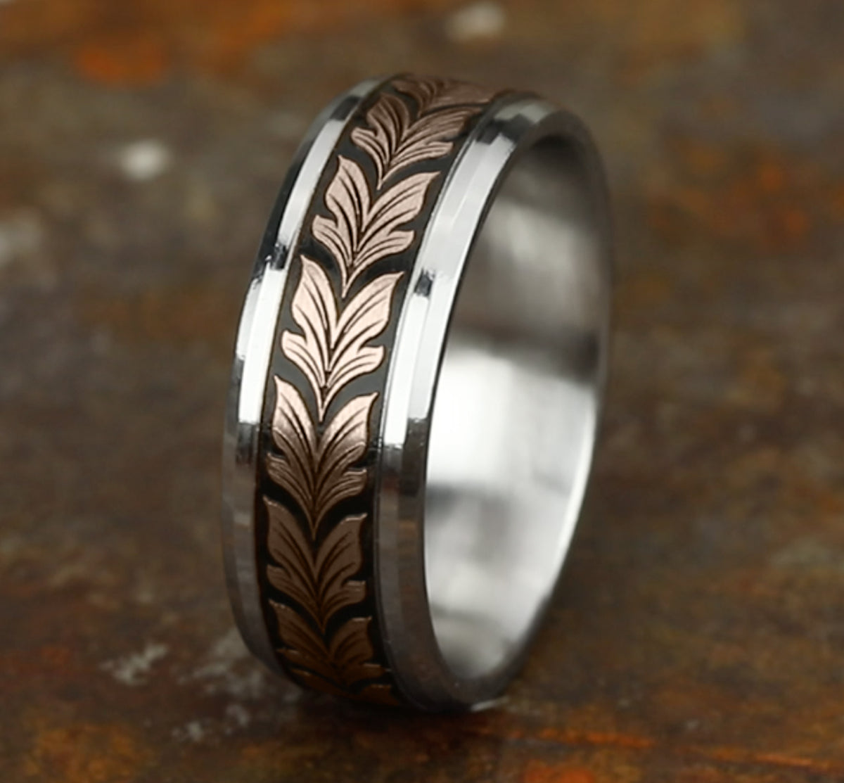 THE PALAU 8mm 14K White/Rose Benchmark men's wedding band