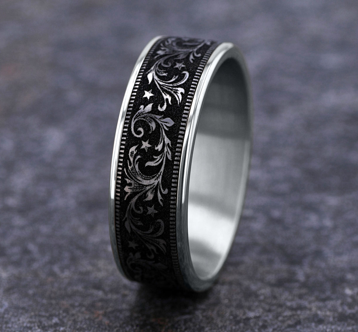 THE SPUR 7.5mm 14K White/Grey-Black Titanium Benchmark men's wedding band