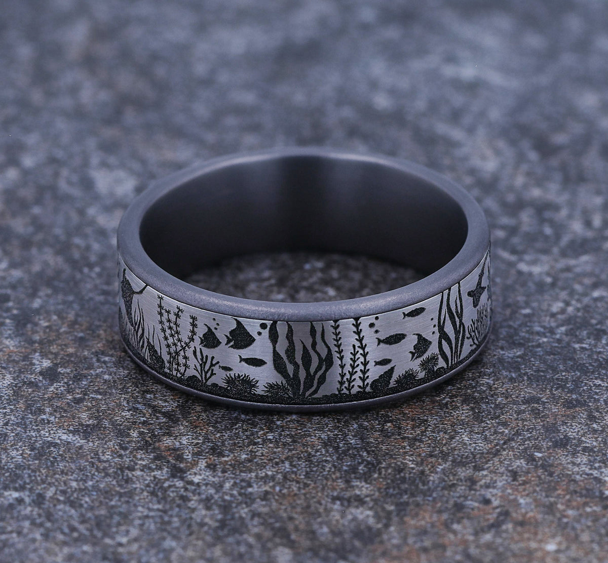 THE OCEAN 7.5mm Tantalum Grey/Grey-Black Titanium Benchmark men's wedding band
