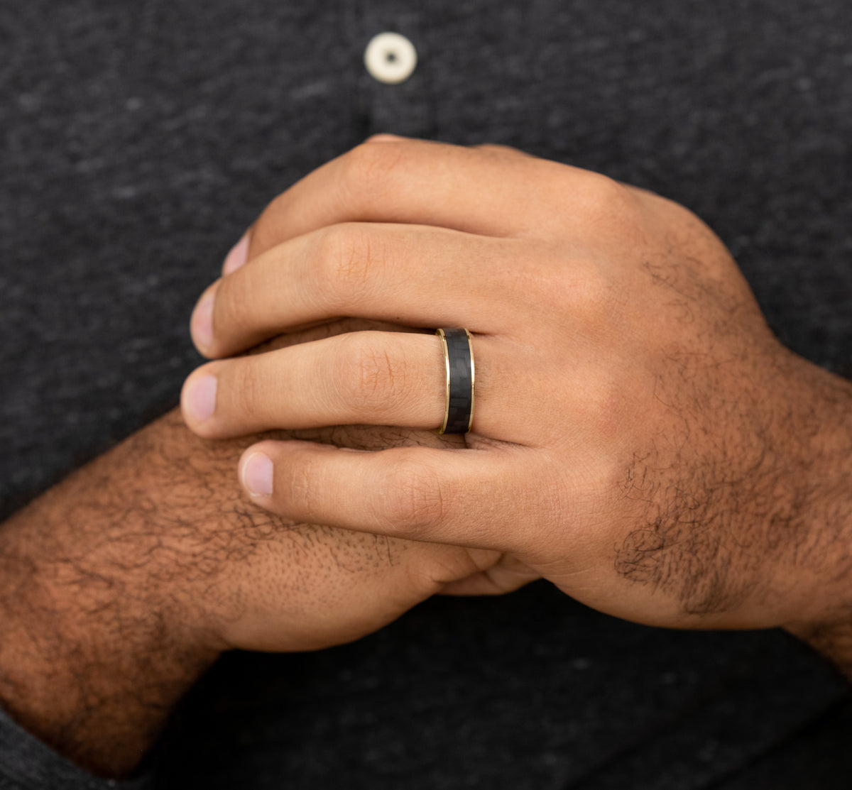 THE SCHUMACHER 6.5mm 14K Yellow/Carbon Fiber Black Benchmark men's wedding band