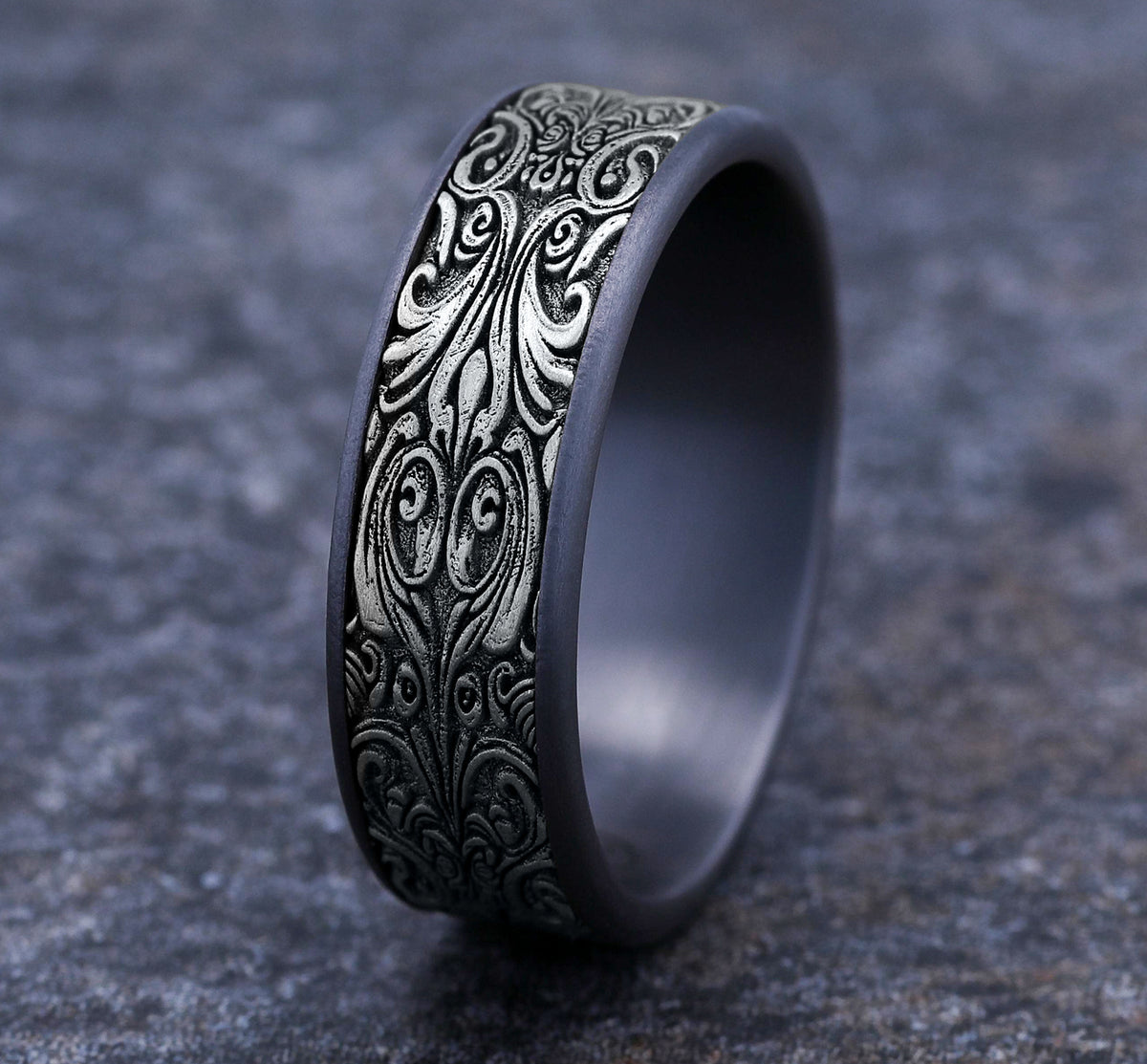 THE CARVER 7.5mm Tantalum Grey/14K White Benchmark men's wedding band