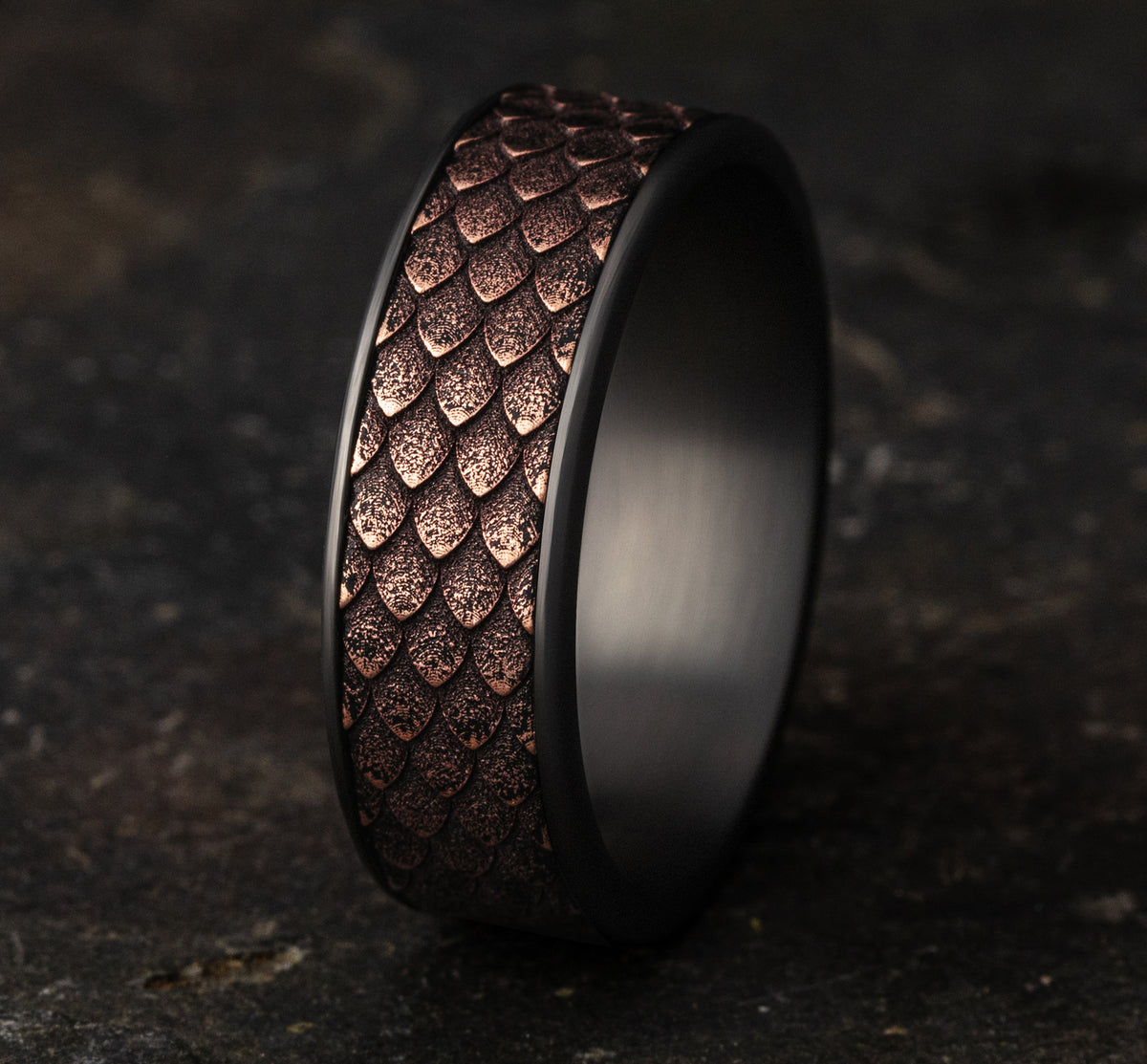 THE DROGON 7.5mm Tantalum Grey/14K Rose Benchmark men's wedding band
