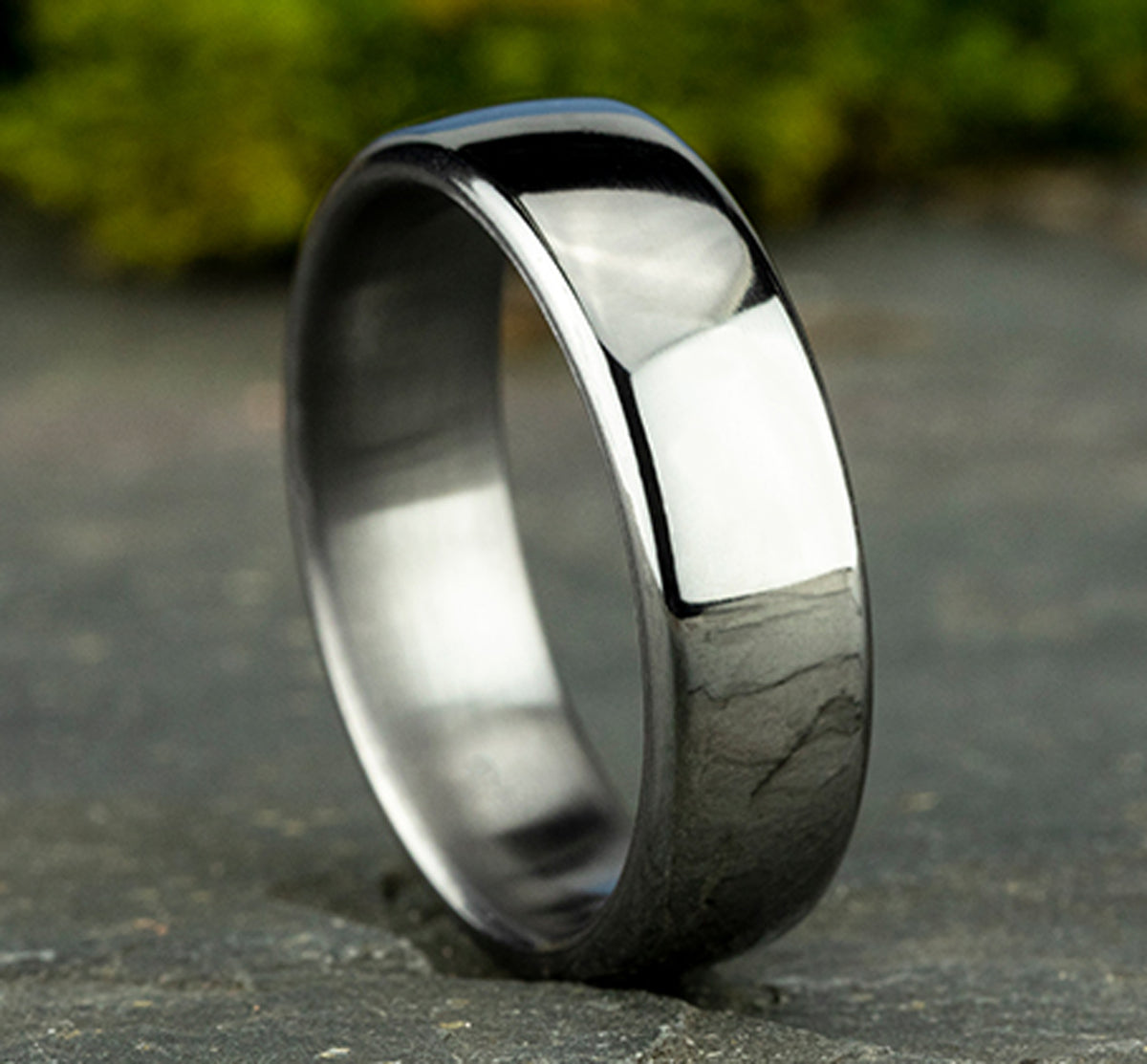 ® 6.5mm Tantalum Grey Benchmark men's wedding band
