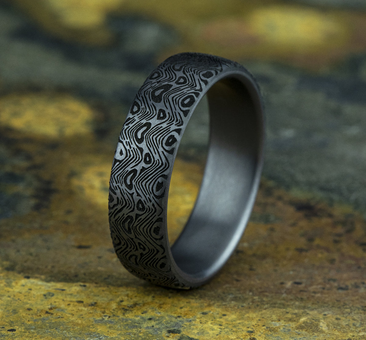 THE WAVE 6.5mm Tantalum Grey Benchmark men's wedding band
