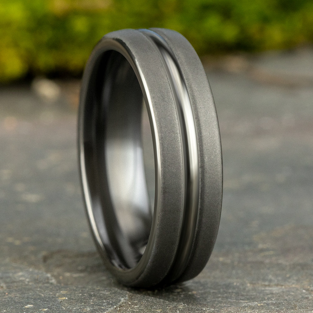 THE CORPORAL 6.5mm Tantalum Dark Benchmark men's wedding band