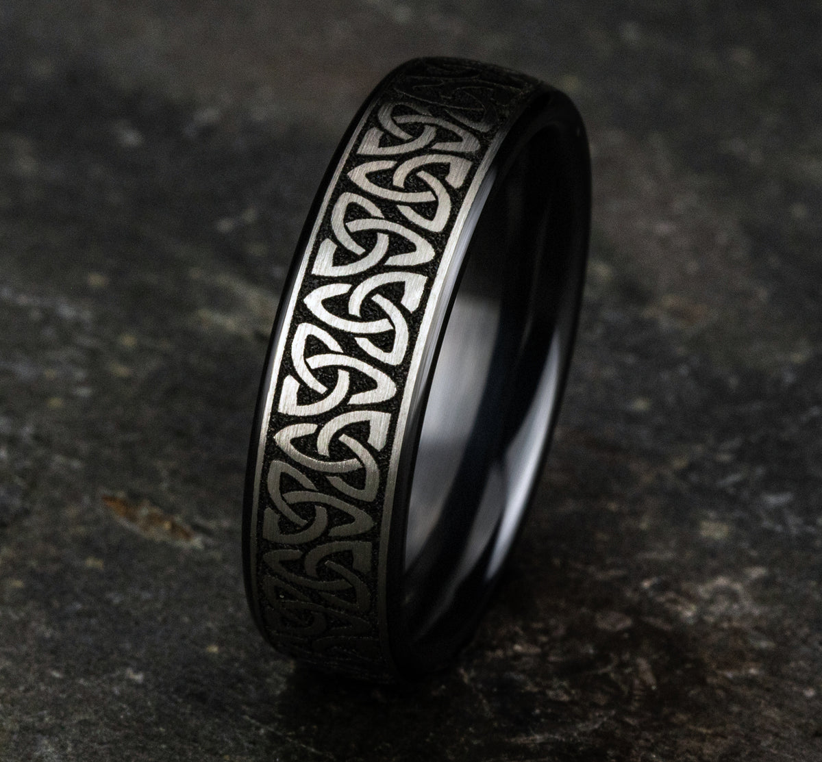 THE CARLOW 6.5mm Grey/Black Titanium Benchmark men's wedding band