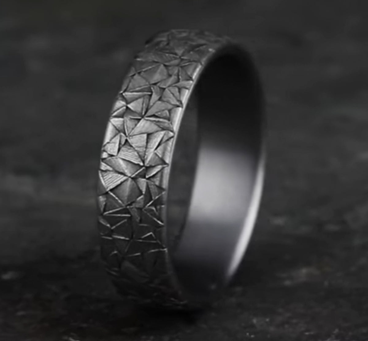 THE KALEIDOSCOPE 6.5mm Tantalum Grey Benchmark men's wedding band