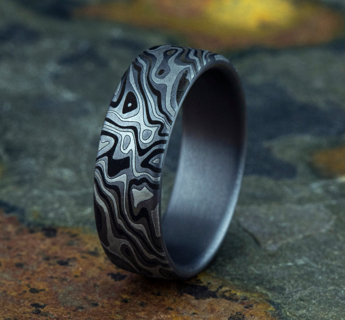 THE SWITCH 7.5mm Tantalum Grey Benchmark men's wedding band
