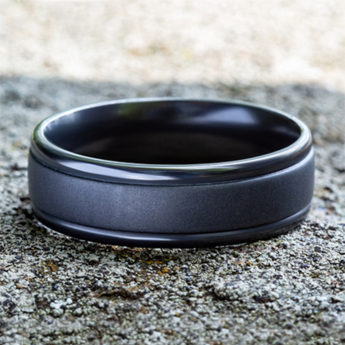 THE WASHINGTON 7mm Tantalum Dark Benchmark men's wedding band
