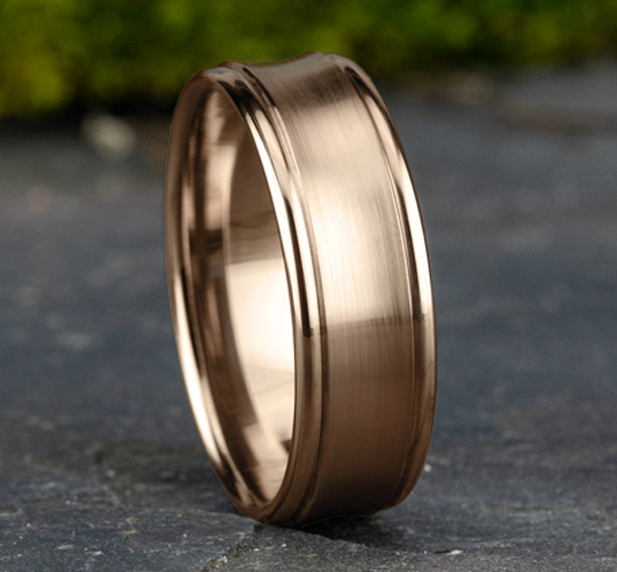 THE DESOTO 5.5mm 14K Rose Benchmark men's wedding band