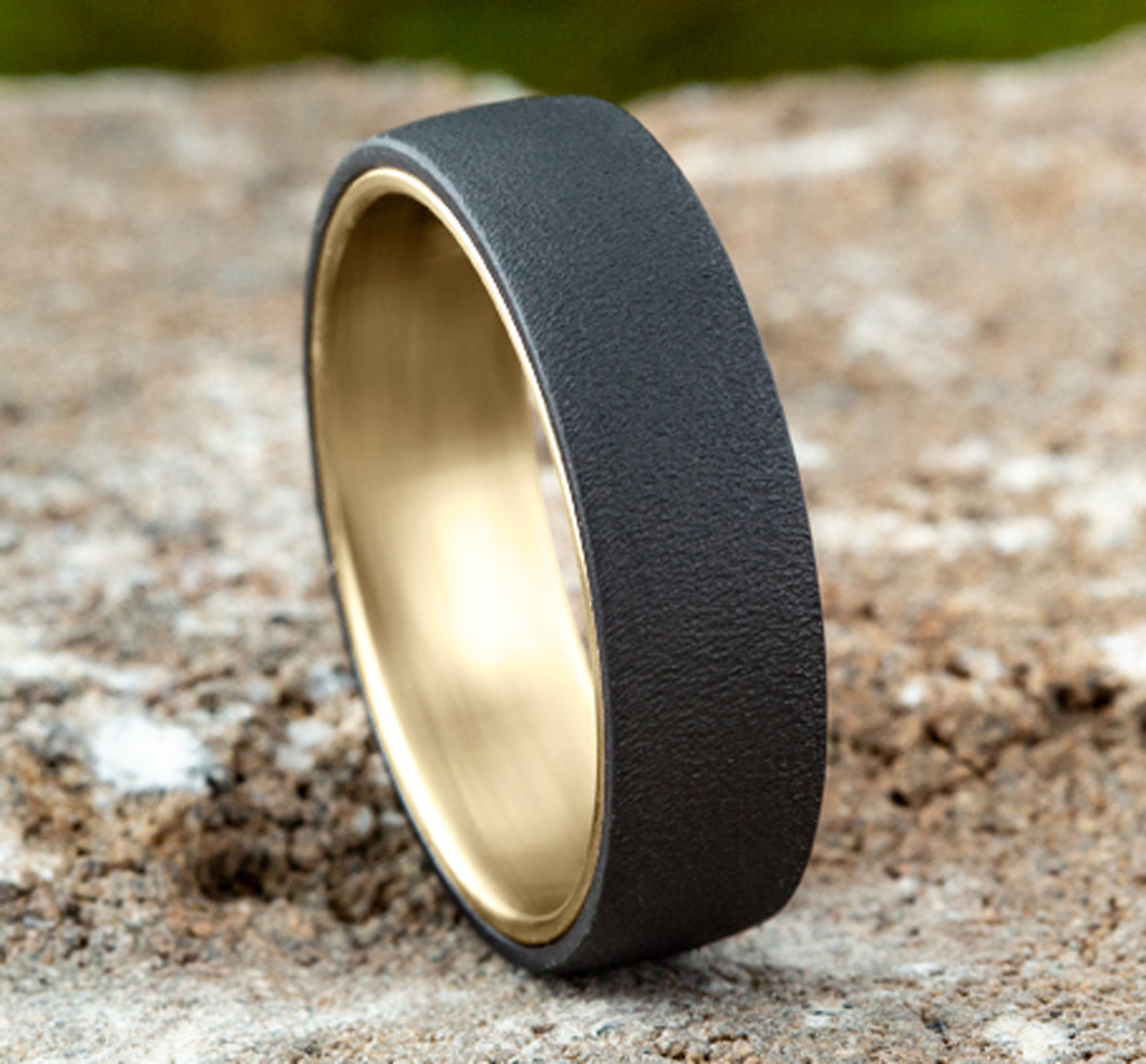 THE COMMODORE 6.5mm 14K Yellow/Tantalum Dark Benchmark men's wedding band