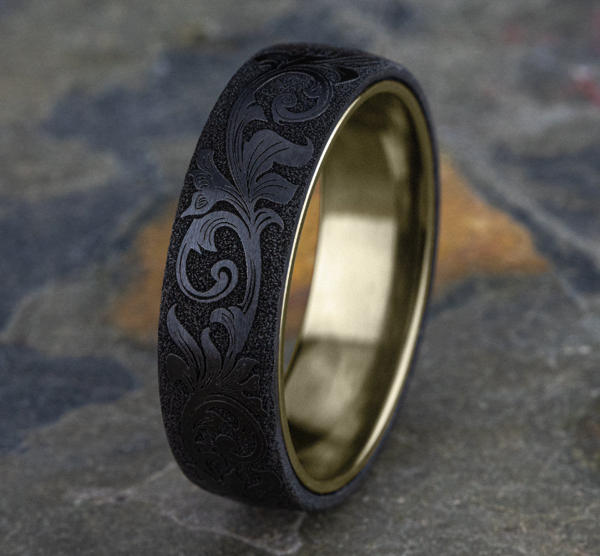 THE PALACE 8mm 14K Yellow/Black Titanium Benchmark men's wedding band